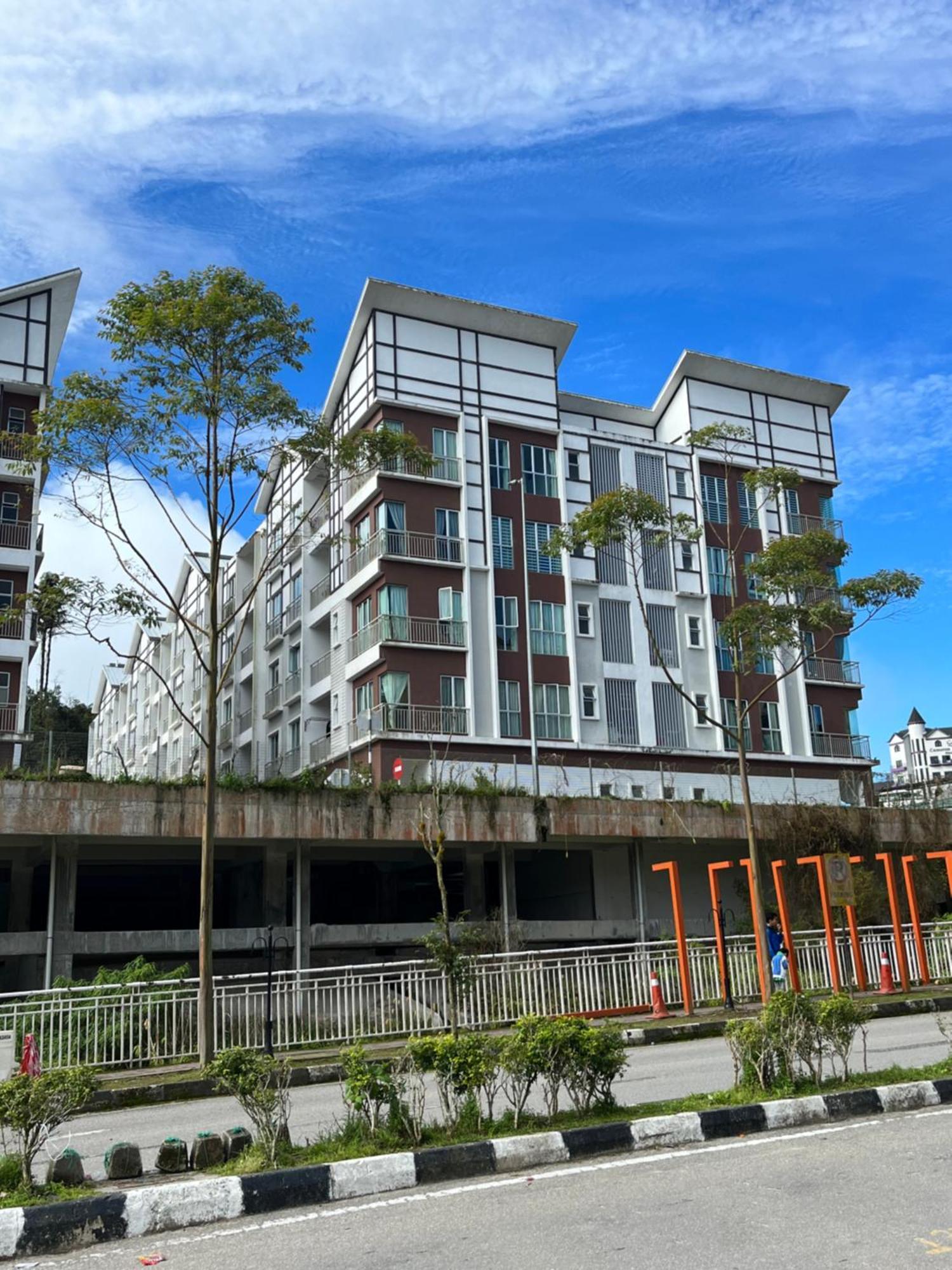 Fazlia Resthouse At Golden Hills Cameron Highlands Near Pasar Malam Tanah Rata Exterior photo